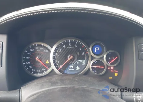 2015 Nissan Gt-R Premium from USA, damaged, VIN JN1AR5EF9FM280624